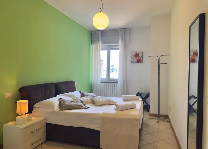 Casa Di Chiara Posto Auto E Aria Condizionata Апартаменты *
