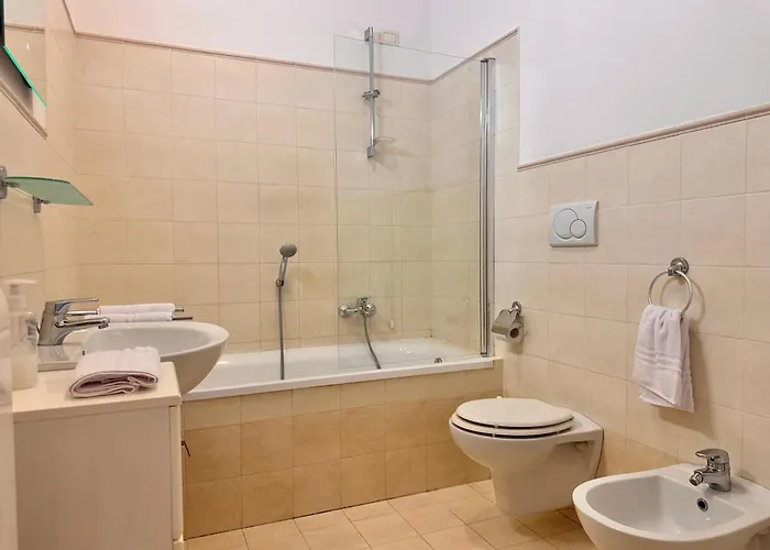 Casa Di Chiara Posto Auto E Aria Condizionata Апартаменты